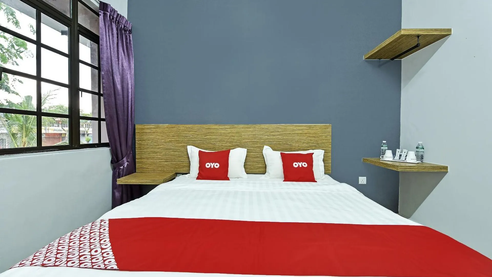 Oyo 90626 Hotel Ezzyhome Johor Jaya Johor Bahru 2*,
