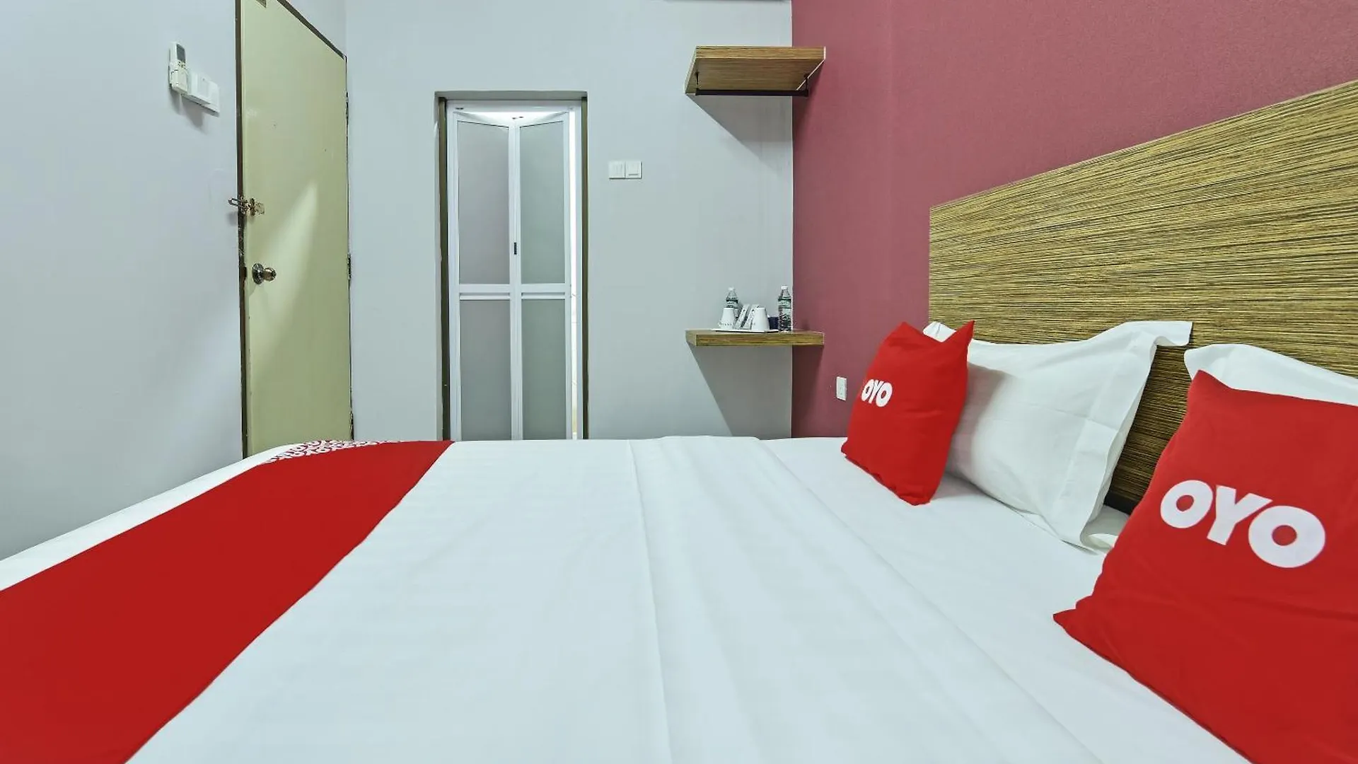 Oyo 90626 Hotel Ezzyhome Johor Jaya Johor Bahru