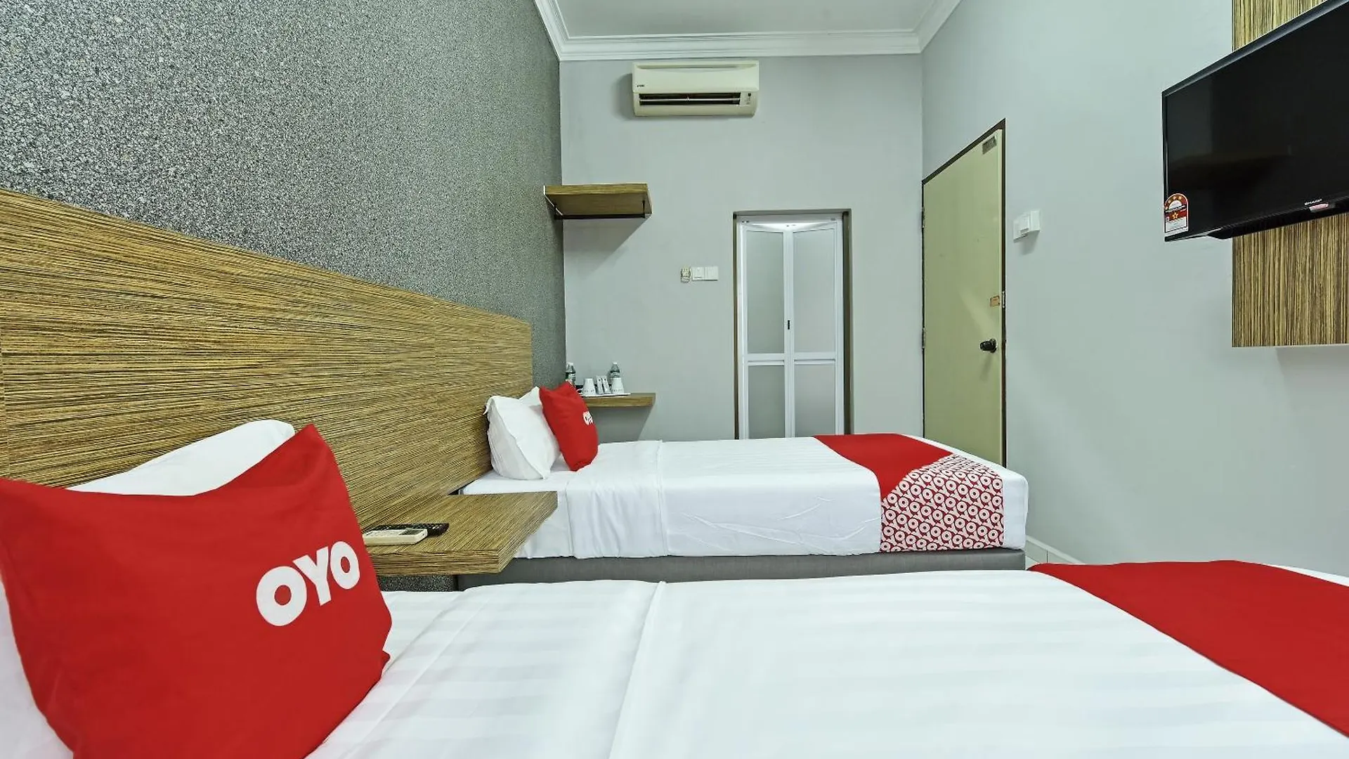 Oyo 90626 Hotel Ezzyhome Johor Jaya Johor Bahru