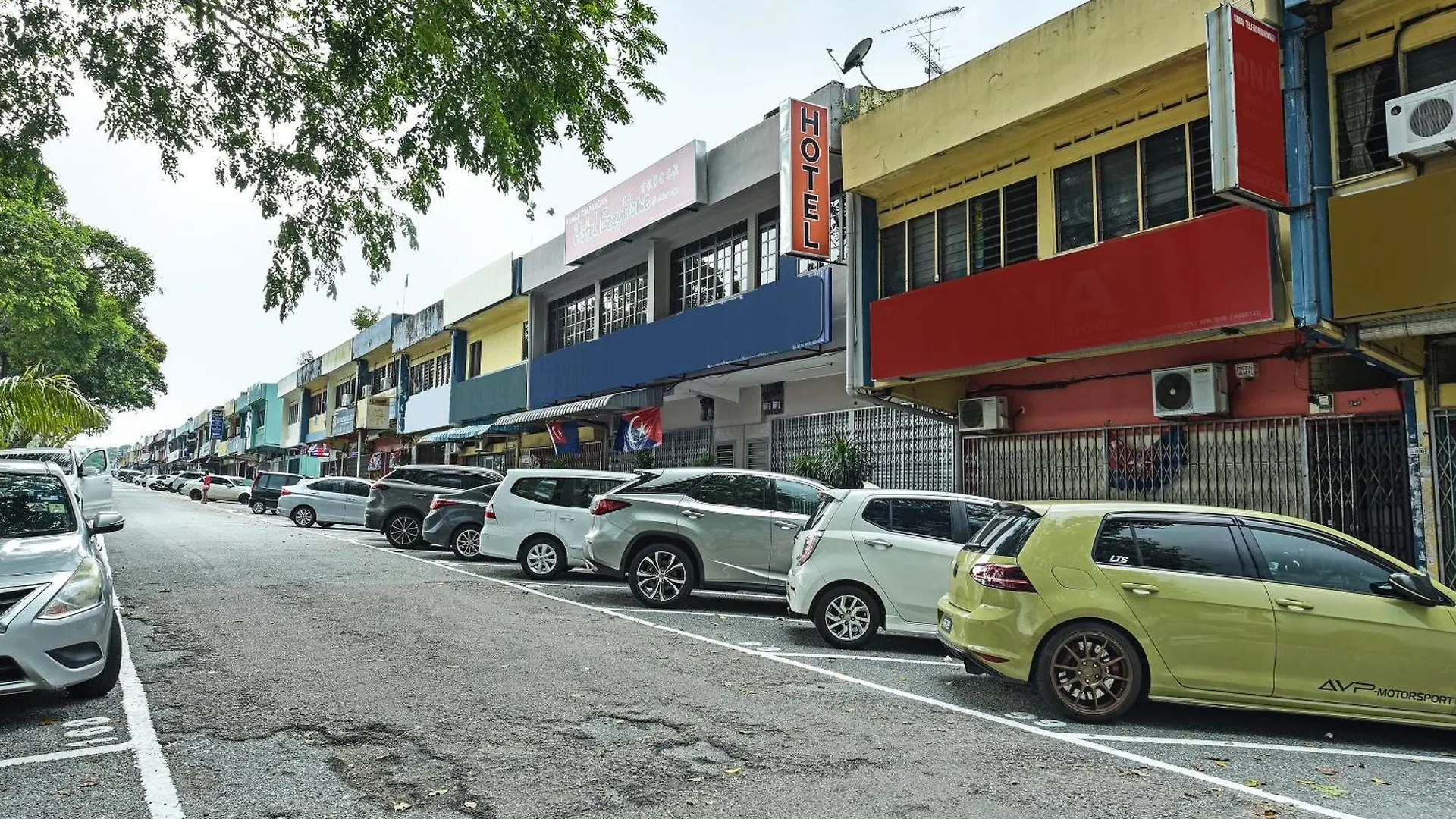 Oyo 90626 Hotel Ezzyhome Johor Jaya Johor Bahru 2*,